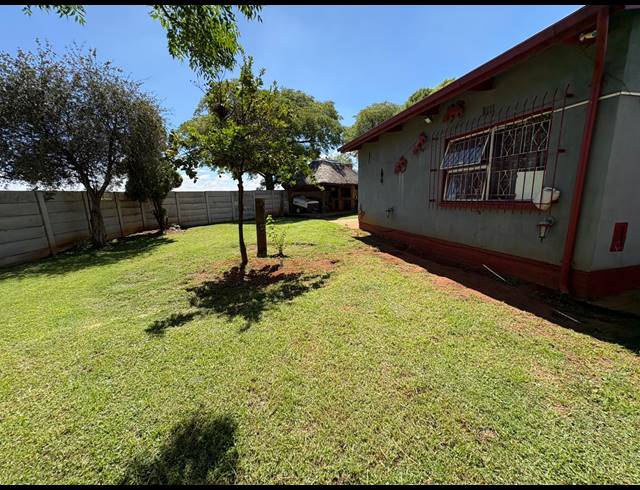 3 BEDROOM HOUSE FOR SALE IN MINNEBRON